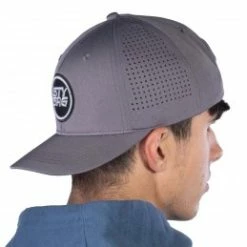 Marque Casquette Stay Strong Icon Perf Snapback Grey -Vélos électriques Soldes casquette stay strong icon perf snapback grey 1